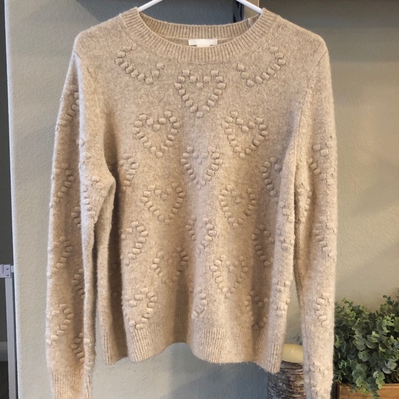 H&M Sweaters - Gorgeous H&M sweater
